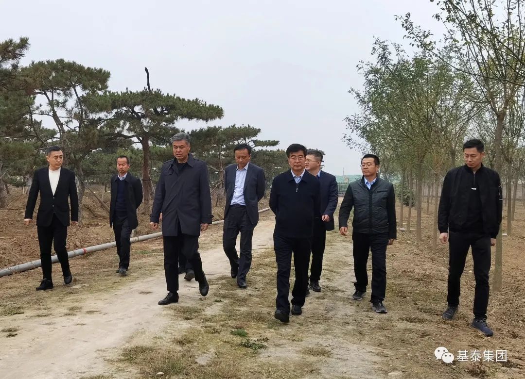 苗豐一行蒞臨集團(tuán)農(nóng)業(yè)項(xiàng)目考察指導(dǎo)